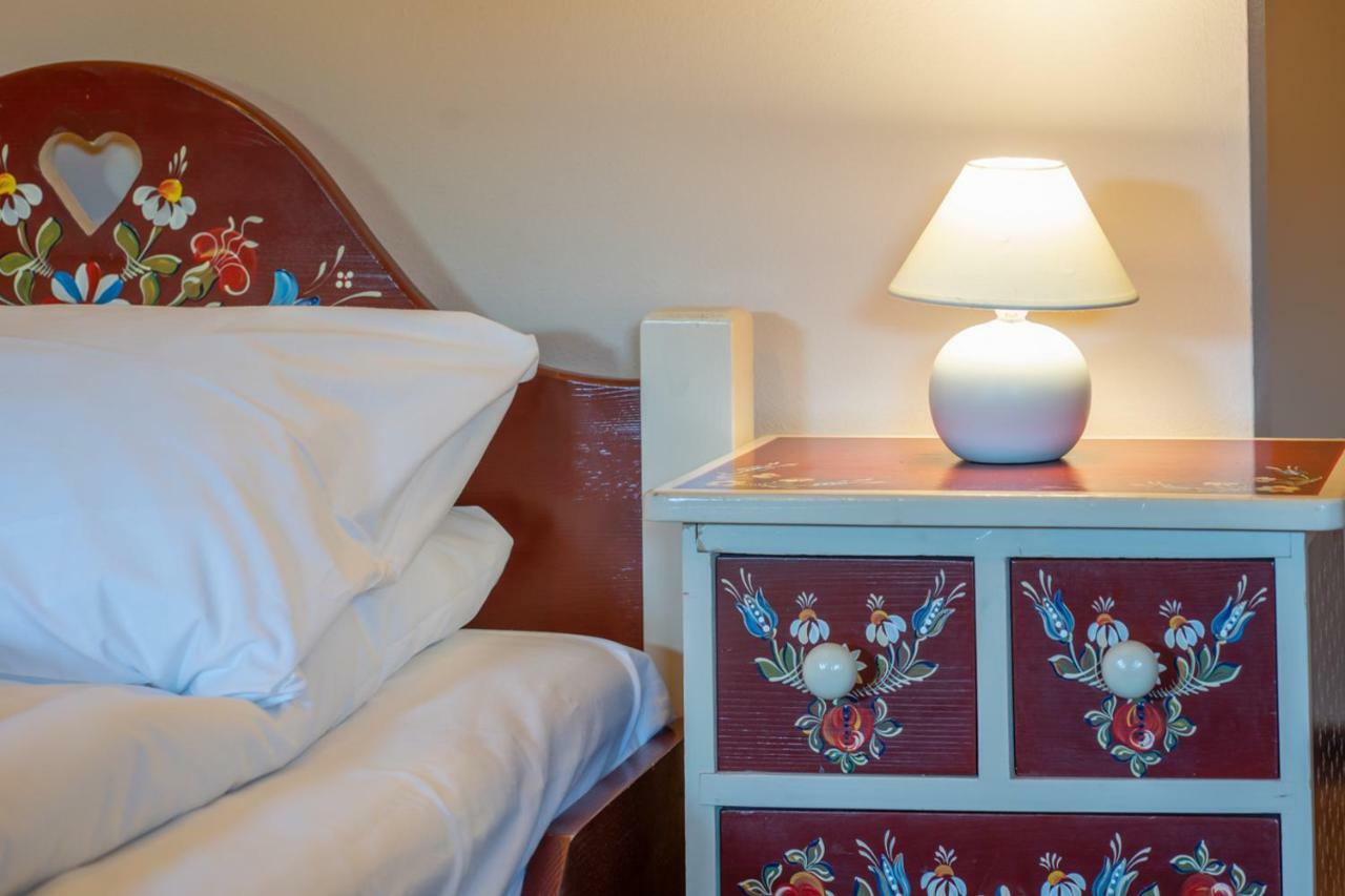 Hotel Casa Saseasca à Sighişoara Extérieur photo